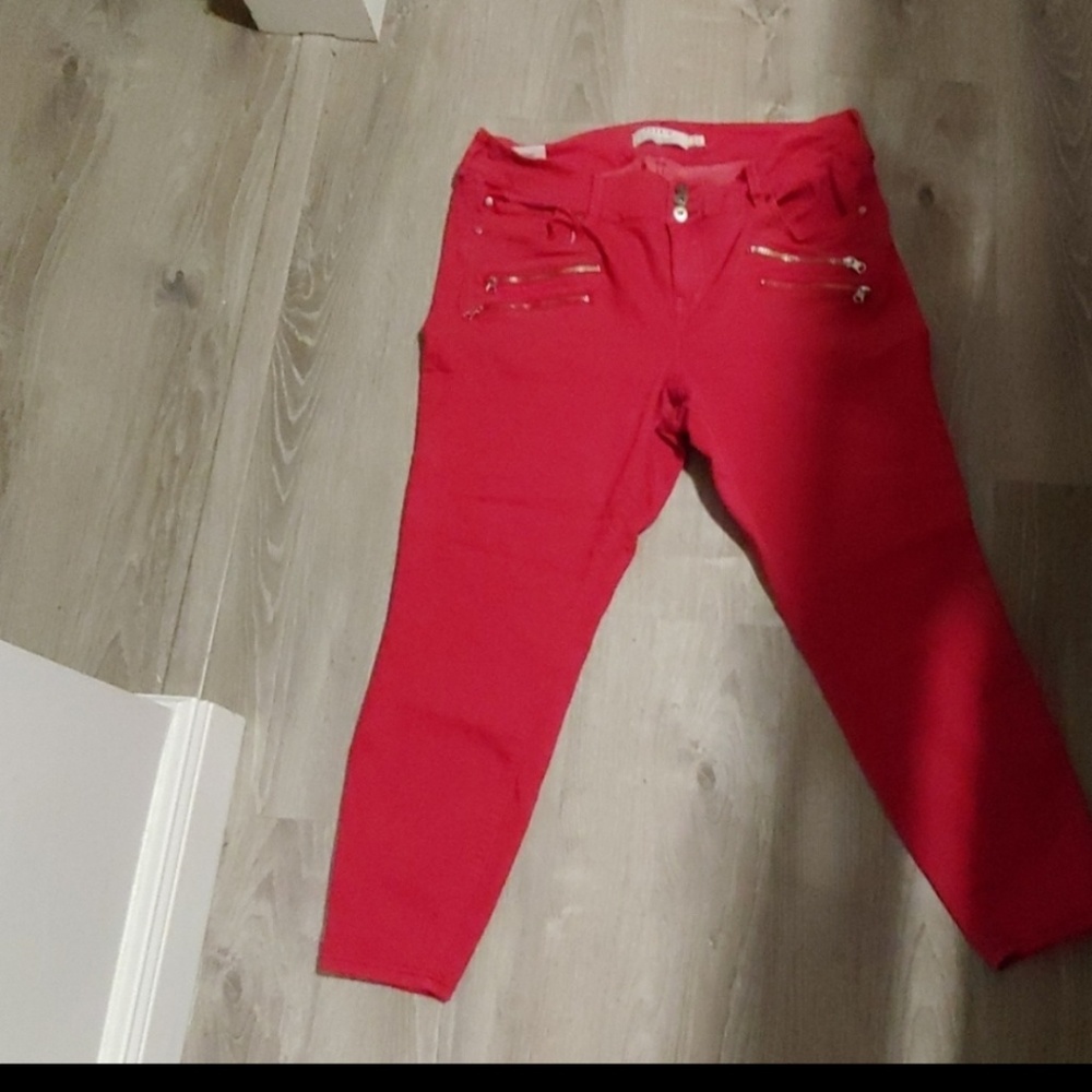 NWOT TORRID RED DENIM JEANS